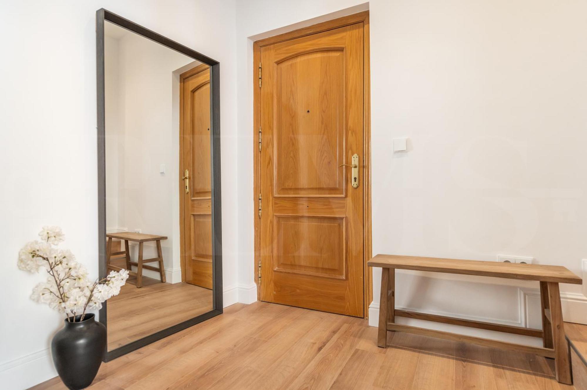 Charming With Private Patio By Rems Apartament Malaga